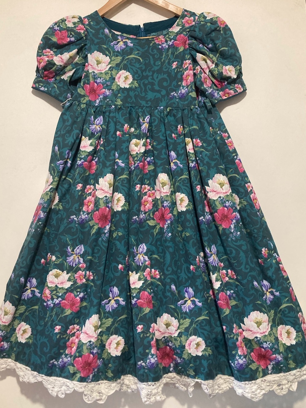 Vintage Handmade Daisy Kingdom Girls Dress, Teal Floral, Size 7, Matching Hat